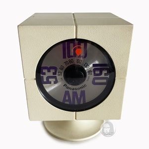 Vintage Panasonic Radio R-47A Transistor Cube Centerport Space Age 70s Atomic